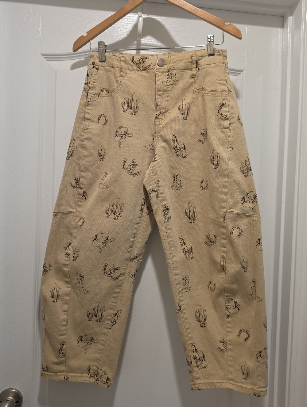 Easel Rodeo "Cowgirls" Tan Printed Western Motif Twill Barrel Pants Size Small